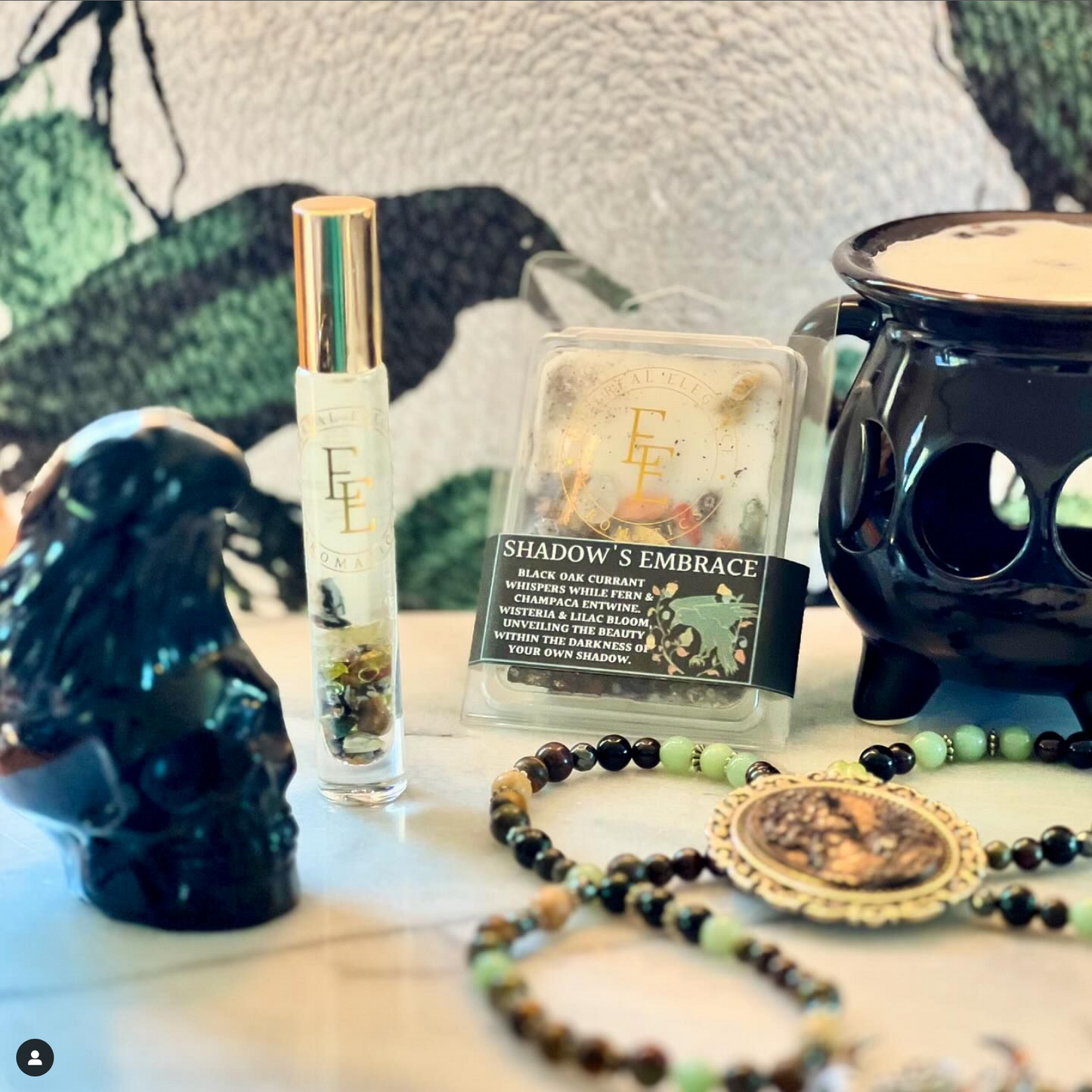 The Morrigan's Ritual Wax Melt Shadow's Embrace
