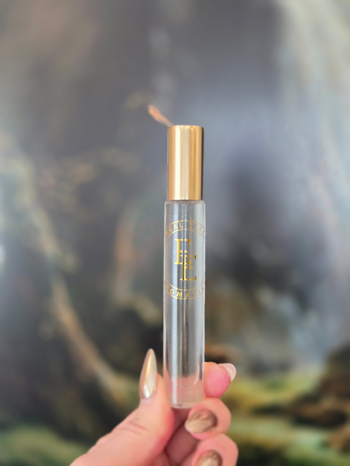 Shadow's Embrace Perfume Oil