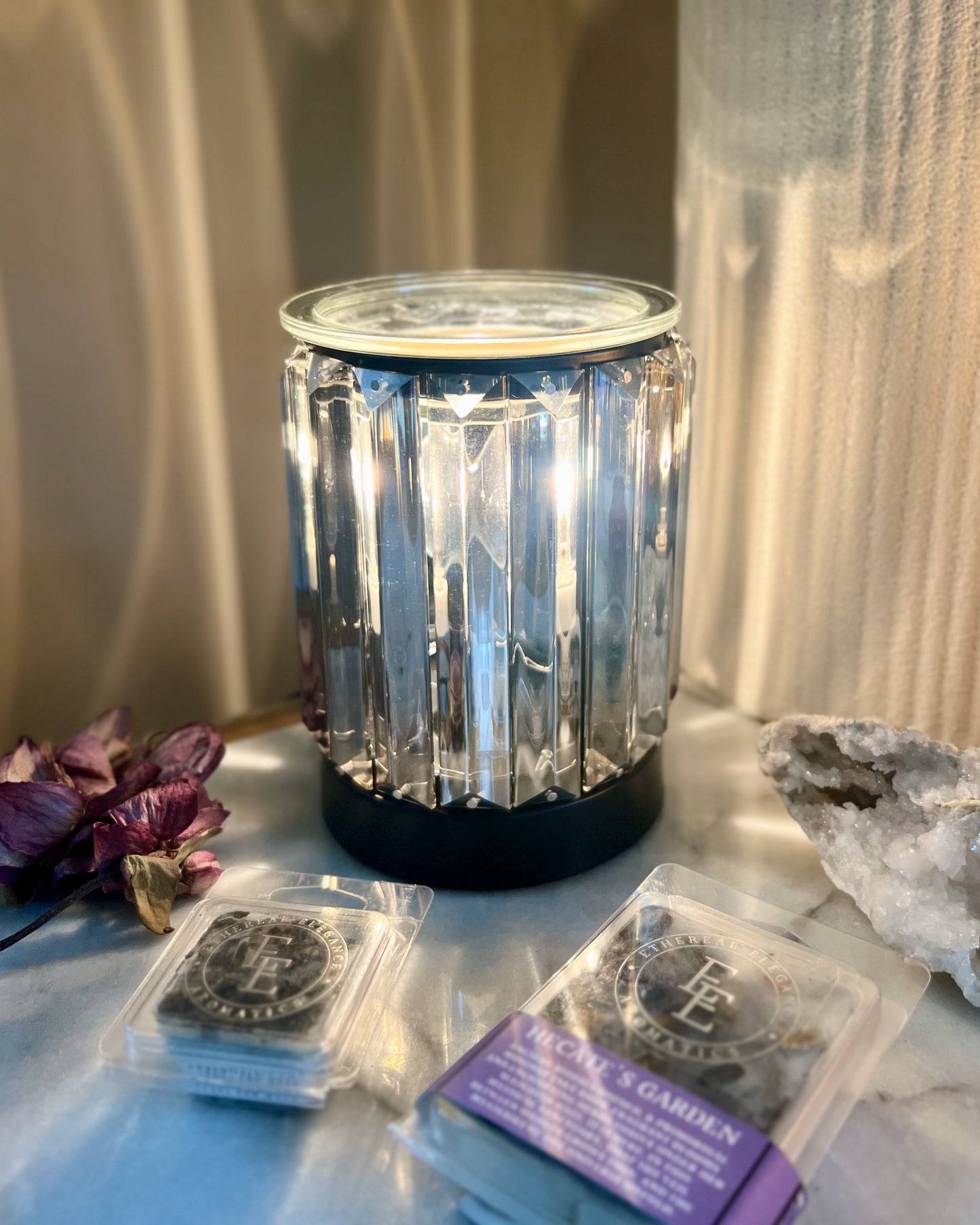 Key to Hecate's Garden Wax Melt